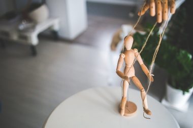 atragere raspundere insolventa